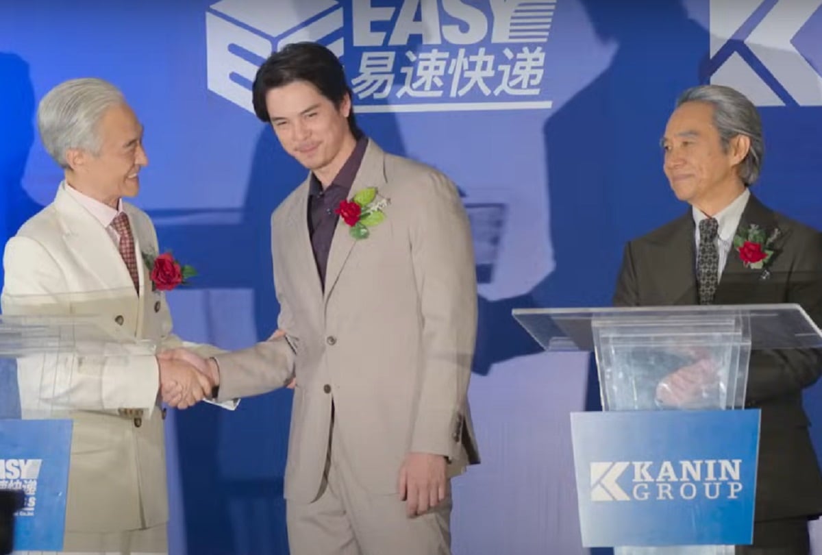 Un empresario le roba la idea a Santi en la serie tailandesa "Unicornio salvaje" (Foto: Netflix)