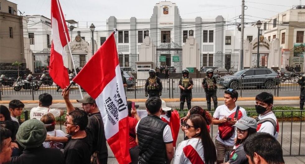 Jaime Villanueva y la decisión del Tribunal Constitucional de ordenar la excarcelación de Alberto Fujimori han traído otro diciembre caótico con una nueva crisis político-institucional.
