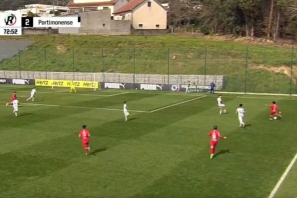 Bassco Soyer y un centro magnífico para el gol de Gil Vicente. (Foto: Captura de pantalla)
