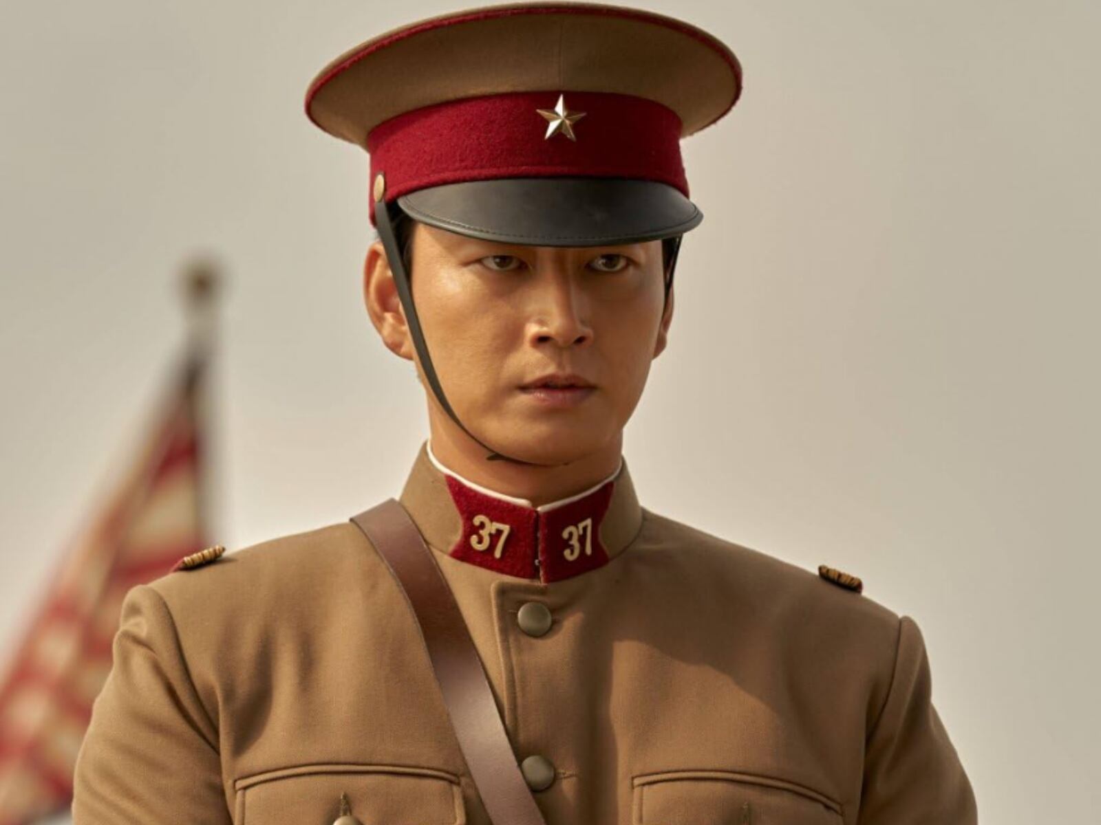 Lee Hyun-wook como Lee Kwang-il en la serie surcoreana “La canción de los bandidos” (Foto: Netflix)