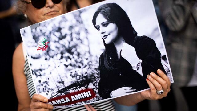 Mahsa Amini y movimiento ‘Mujer, Vida y Libertad’ logran premio Sájarov del Parlamento Europeo