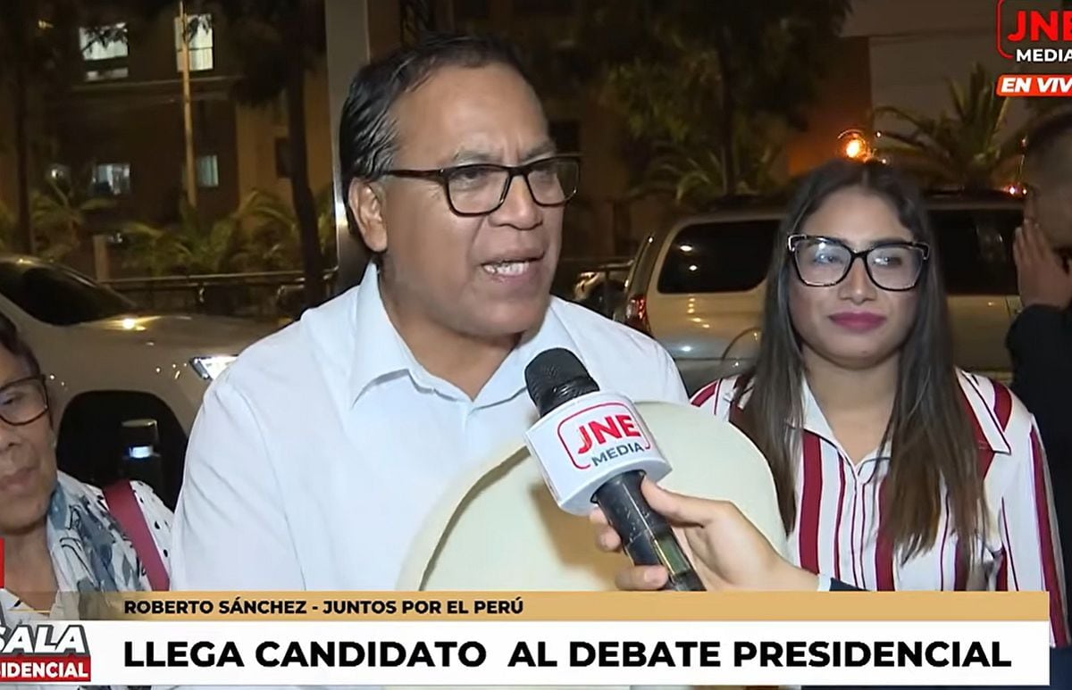 Roberto Sánchez a su llegada al Centro de Convenciones de Lima | Captura de video / JNE