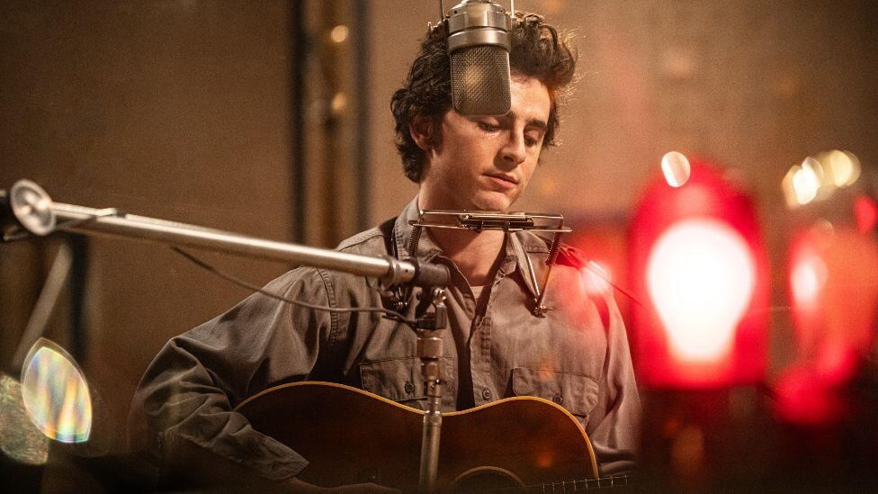 <em>Deadline </em>elogió la interpretación "extraordinaria" de Dylan realizada por Chalamet.