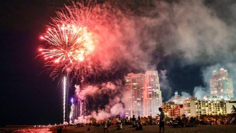 Los fuegos artificiales son la seña de identidad de la celebración del 4 de julio en Estados Unidos. (GETTY IMAGES).