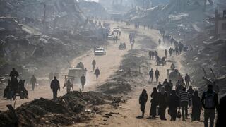 ¿Idea condenada al fracaso? Trump insiste en propuesta de reubicar a palestinos de Gaza, aunque con matices