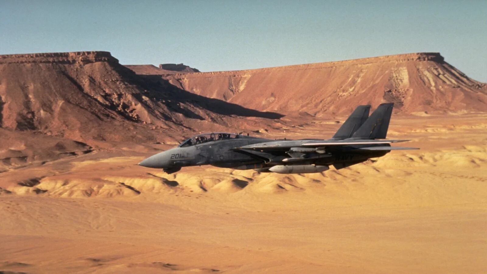 Durante la Guerra del Golfo, las operaciones Escudo del Desierto y Tormenta del Desierto incluyeron intensos bombardeos iniciales, y muchos pilotos tomaron anfetaminas para mantenerse alerta. (GETTY IMAGES).