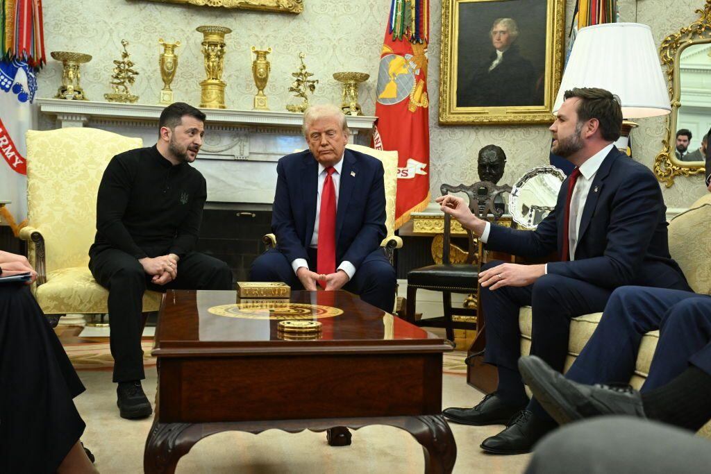 Trump y Vance confrontaron con Zelensky en el Despacho Oval. (Getty Images).