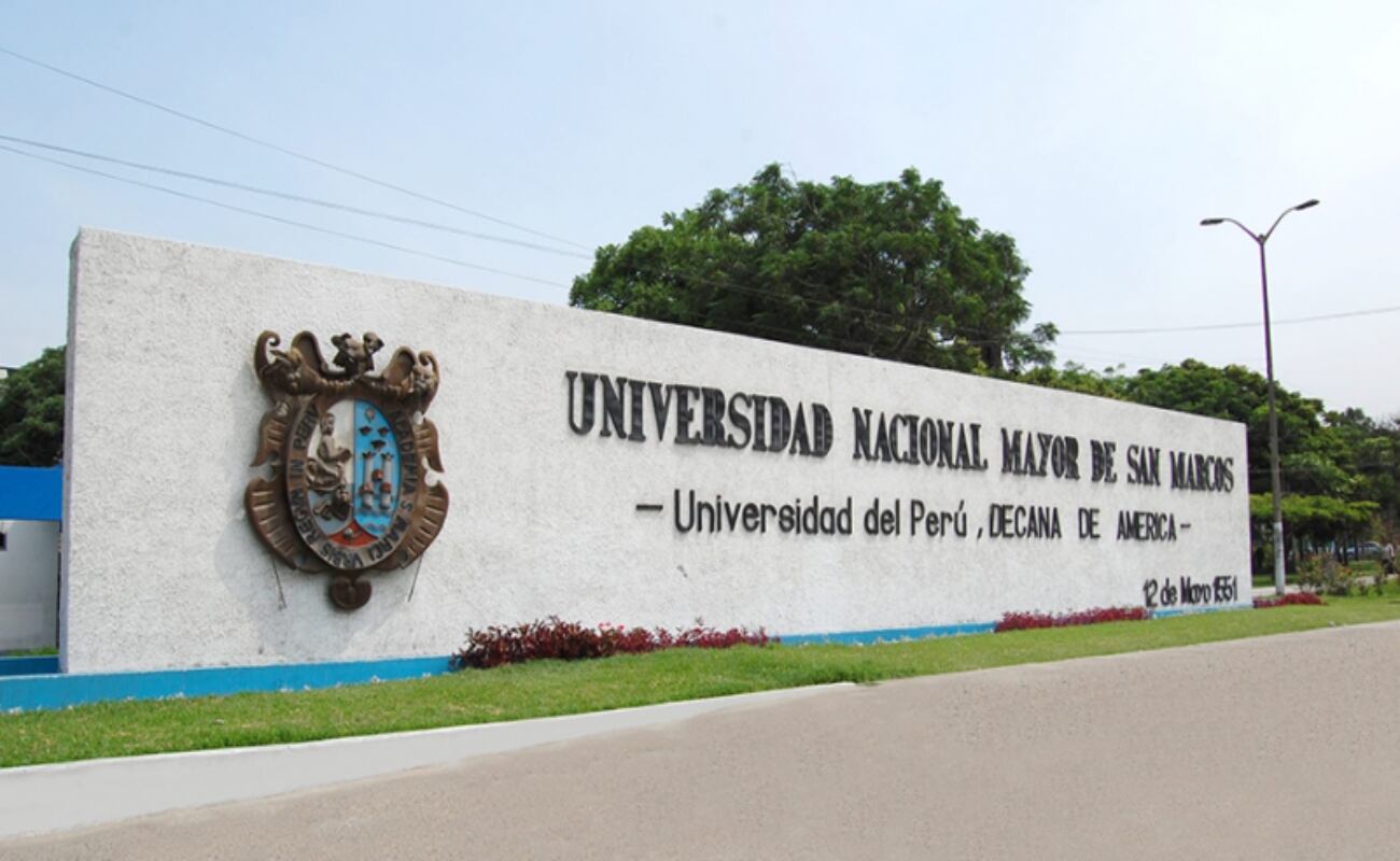 Así fue la emotiva reacción de joven venezolana tras enterarse que ingresó a la UNMSM ocupando primer puesto. (Fuente: El Peruano)