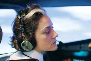 Desbloqueando nuevas alturas: mujeres se abren paso en la aviación