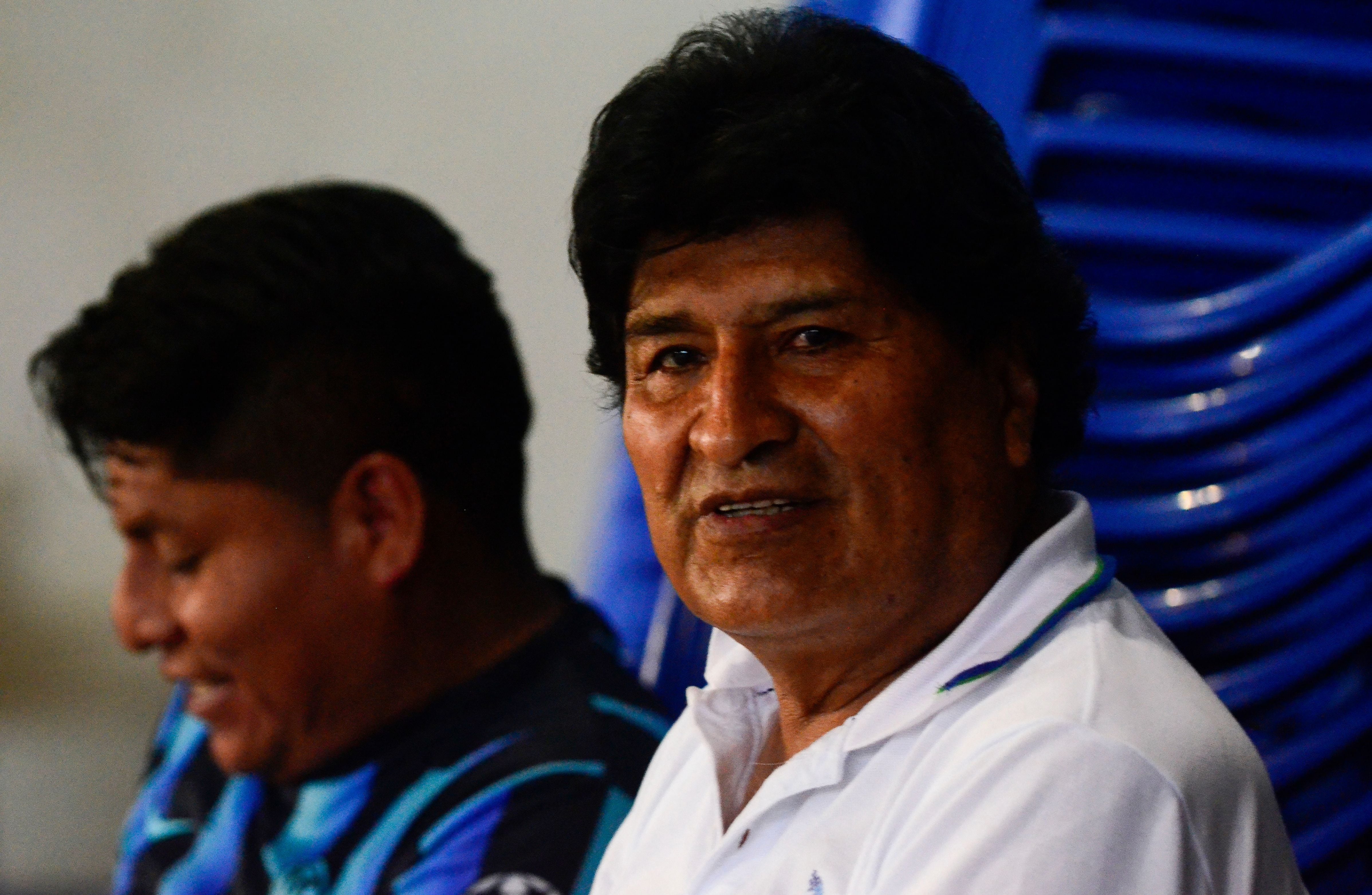 El expresidente de Bolivia Evo Morales aseguró este domingo que no apoya a ningún candidato y que no tiene ningún acuerdo con algún partido político para las elecciones generales que se desarrollan esta jornada.