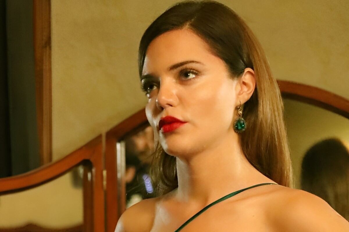 Hilal Altınbilek como Züleyha en la telenovela turca "Tierra amarga" (Foto: Tims & B Productions)