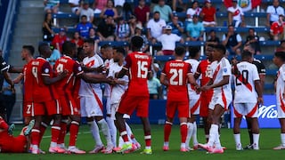 Lo que no se vio de la derrota de Perú ante Canadá: la reacción a la expulsión de Araujo, el debut de Cueva tras ocho meses y cómo lo vivió Fossati