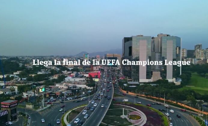 Heineken presenta el primer dispositivo inteligente experto en fútbol para combatir los sesgos de género. (Foto: Heineken)