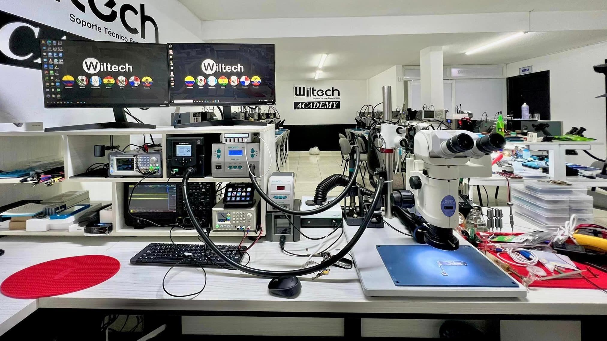 Uno de los talleres de Wilmer en Colombia. (CORTESÍA WILTECH).