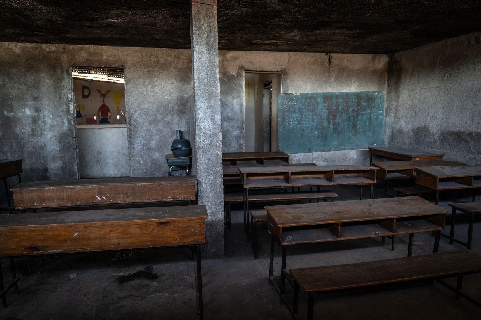 El interior de una escuela abandonada en Puerto Príncipe. (Getty Images).