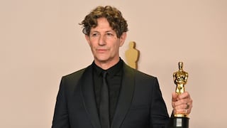 Oscar 2024: Jonathan Glazer comparte potente y emotivo discurso al recibir el premio
