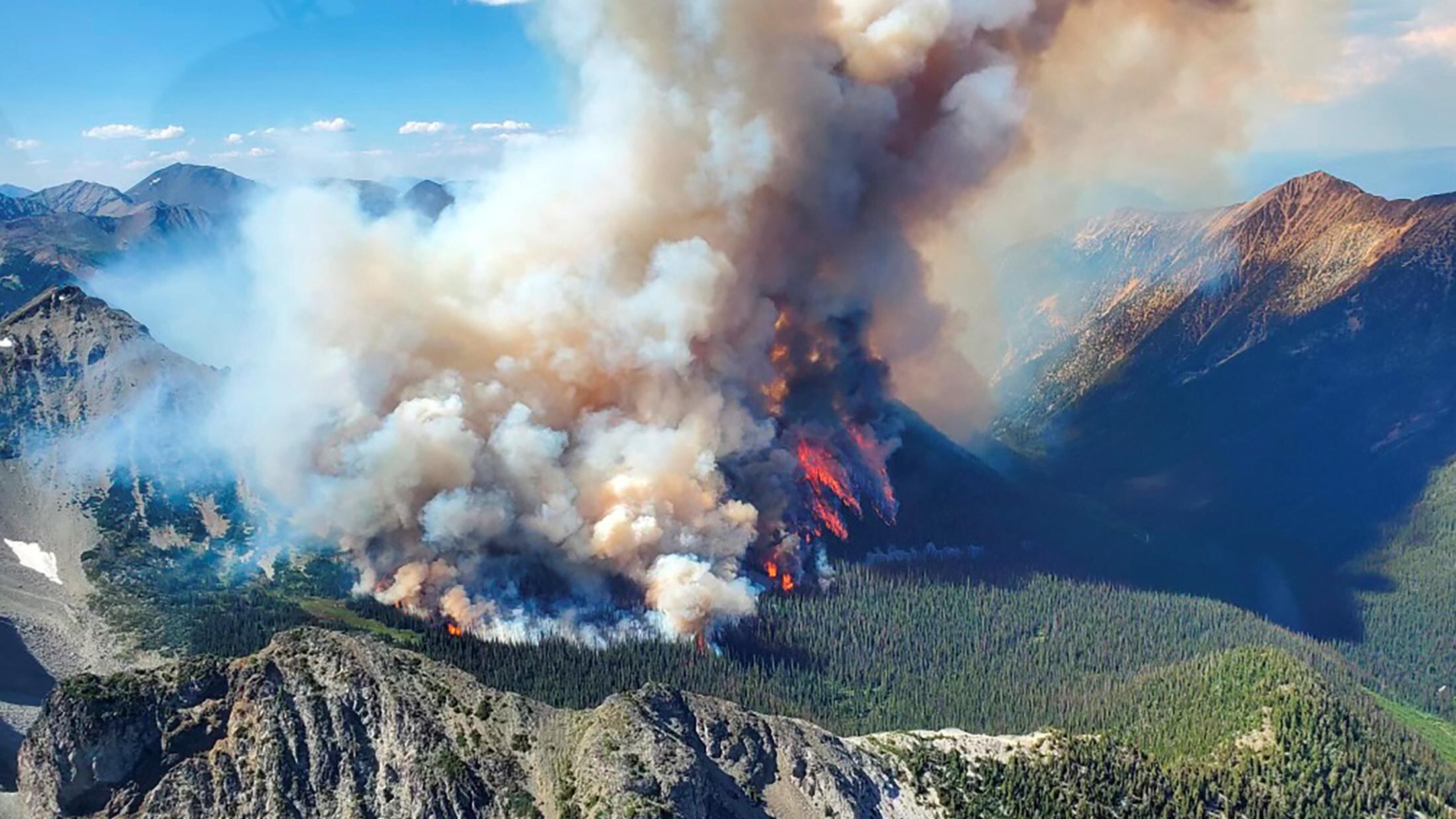 Canadá vive su peor temporada de incendios forestales. (REUTERS).