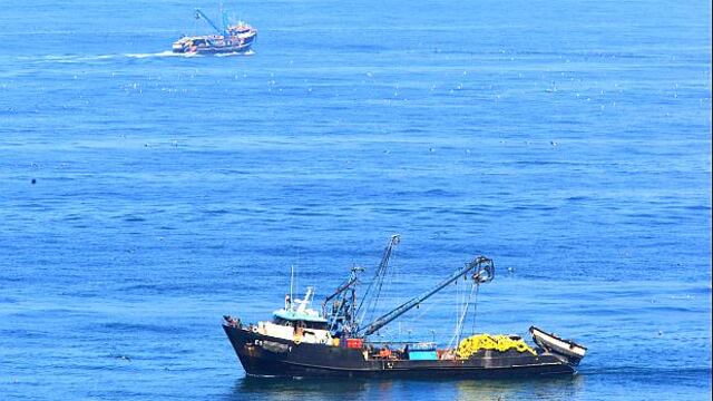 Produce descarta permitir pesca industrial entre milla dos y cinco en el sur del país