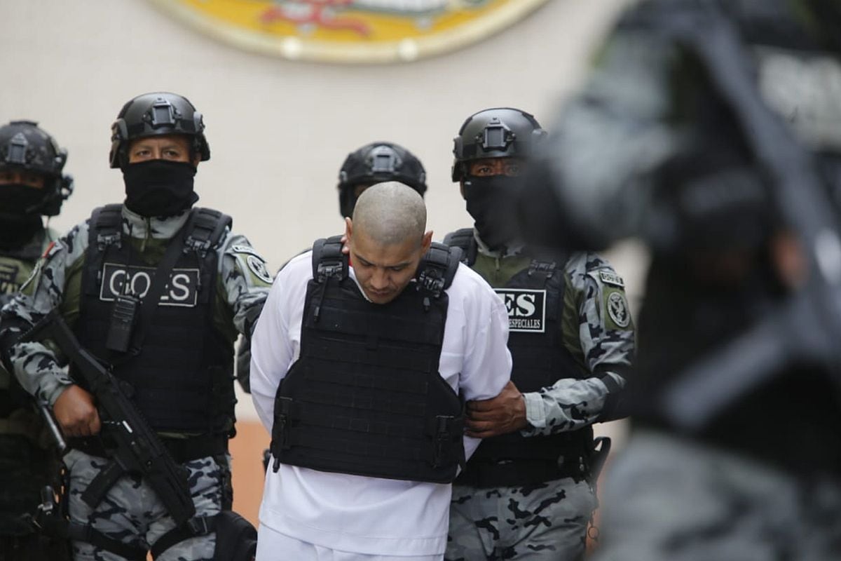 ‘El Monstruo’ fue trasladado a la Base Naval del Callao, para cumplir una orden de 36 meses de prisión preventiva, en medio de fuertes medidas de seguridad | Foto: Joseph Ángeles / @photo.gec