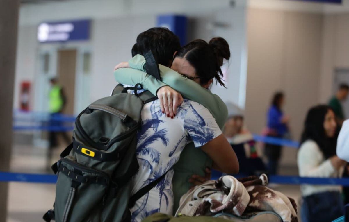 Familias peruanas se reencuentran por Navidad en el Nuevo Aeropuerto Internacional Jorge Chávez | Foto: Violeta Ayasta/@photo.gec