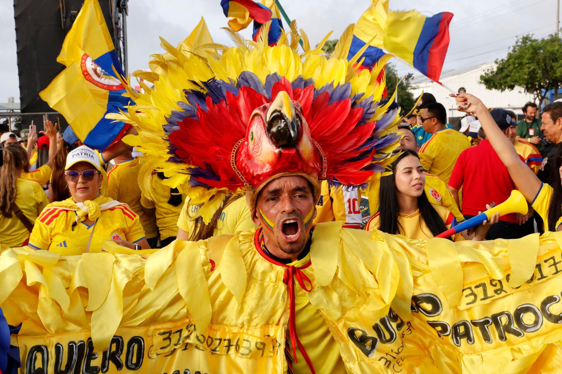 Seguidores de Abelardo de la Espriella celebran en Barranquilla su triunfo en las elecciones presidenciales en Colomboa.