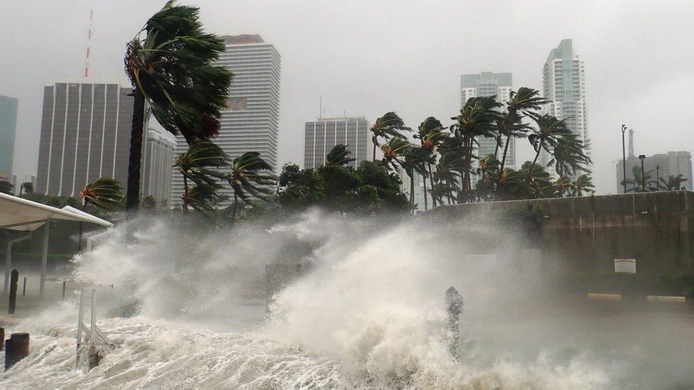 El huracán Irma azotó Miami, Florida, en 2017 con vientos de más de 160 km/h. (GETTY IMAGES).