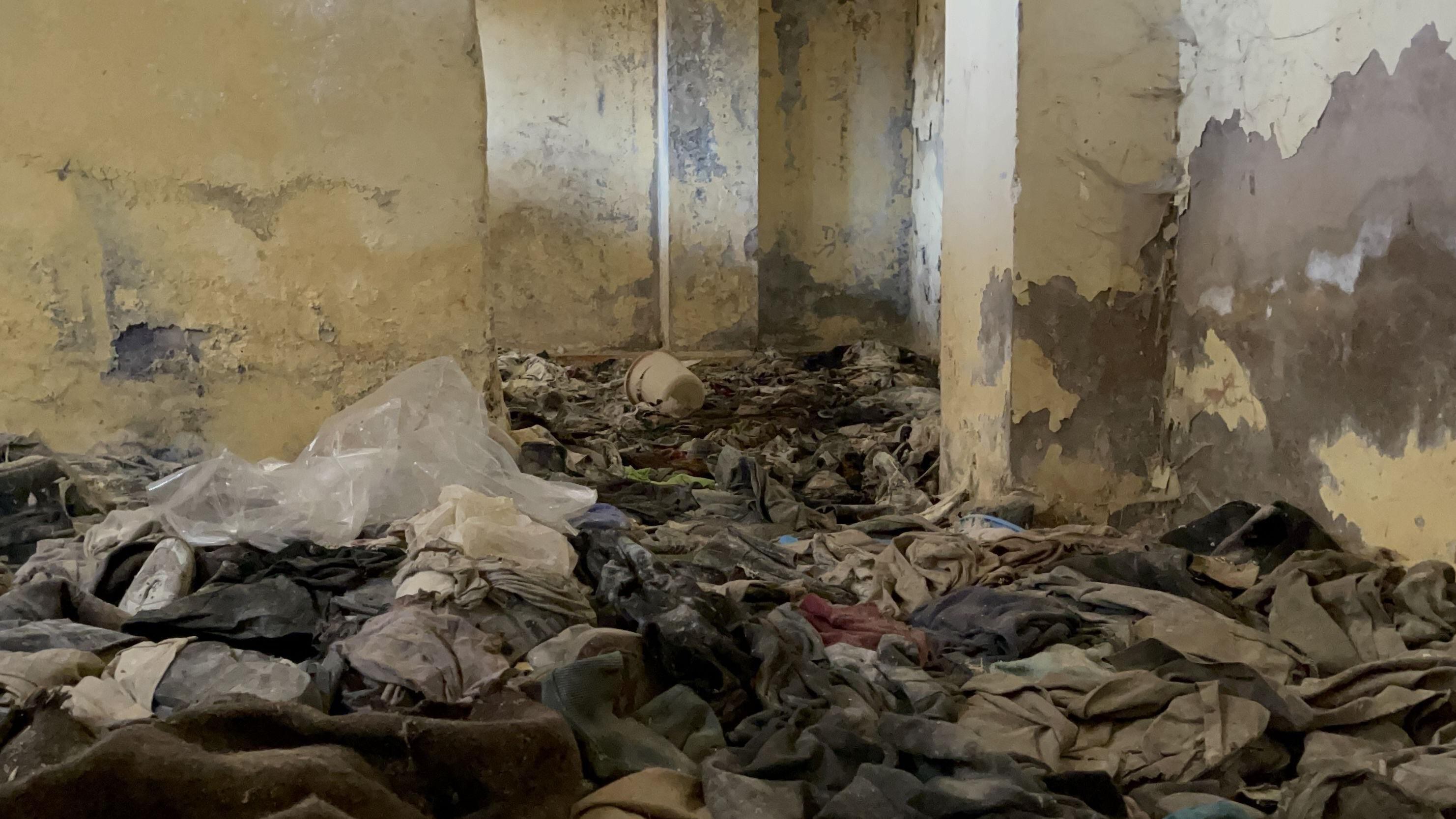 Una habitación secreta en la prisión de Saydnaya, fotografiada después de la caída de Bashar al Assad. (Getty Images).