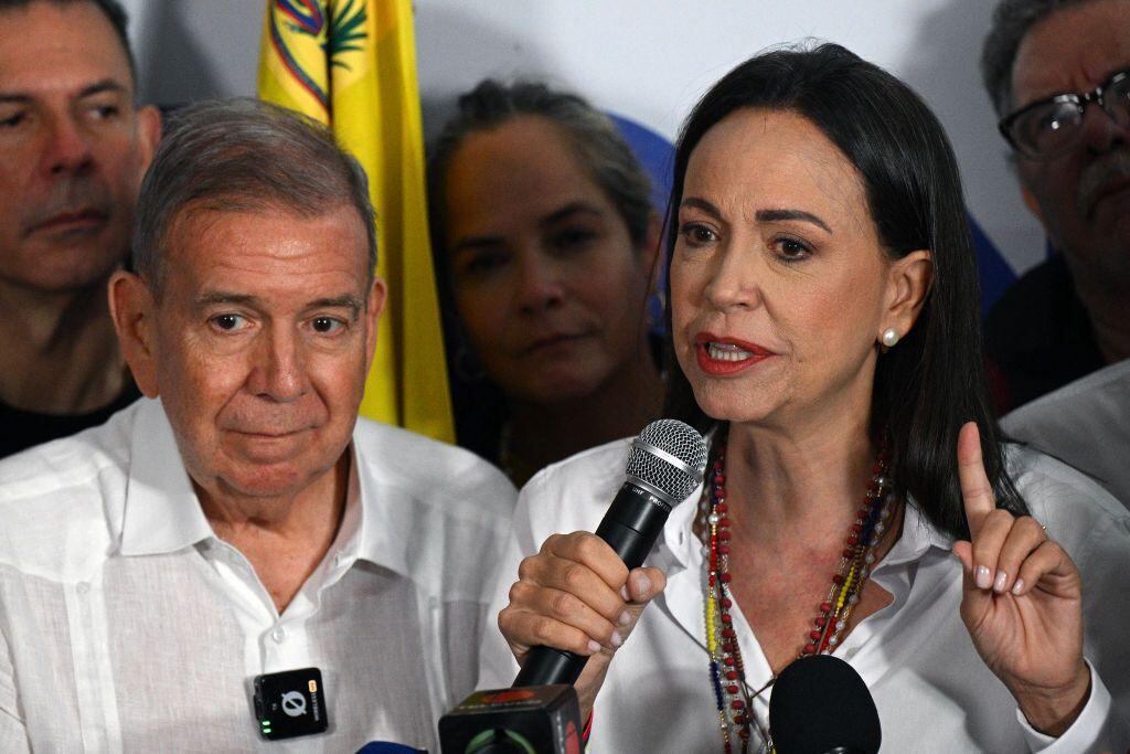 Edmundo Gonzále Urrutia y María Corina Machado aseguran que la oposición ganó las elecciones.