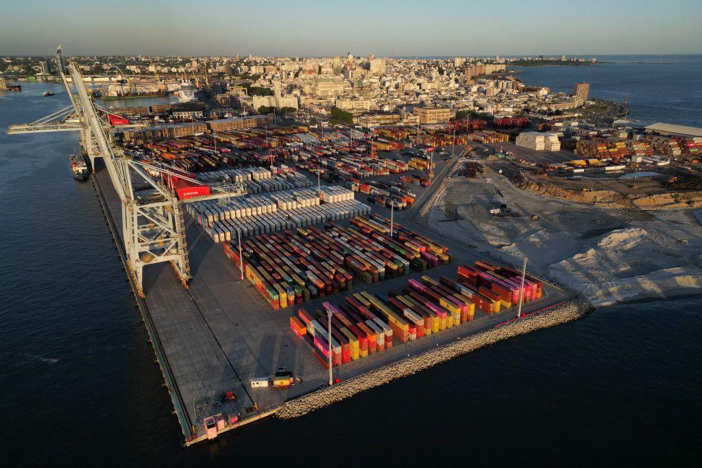 The port of Montevideo is expensive for importers compared to what is paid in other countries, said economist Sebastián Fleitas.  (GET IMAGES).