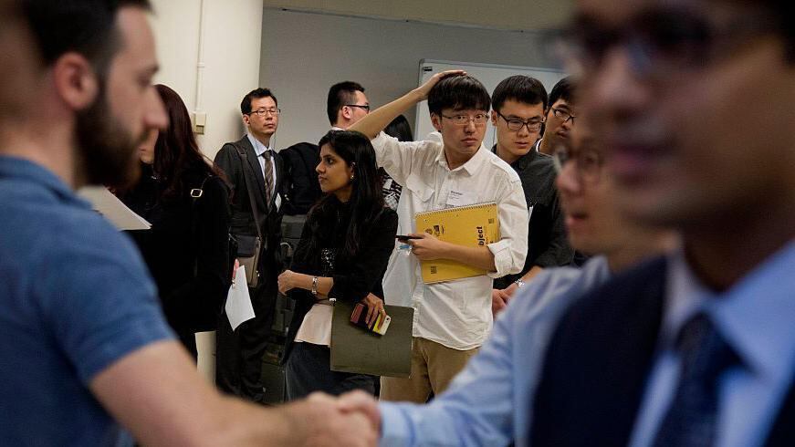 Las empresas tecnológicas contrataron a muchos empleados durante la pandemia.