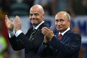 Infantino se muestra a favor de quitar el veto de FIFA a Rusia