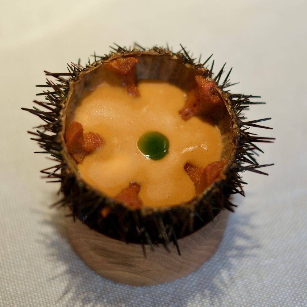 Arginzoniz cree que las técnicas de cocina moderna muchas veces olvidan lo más importante: el producto.