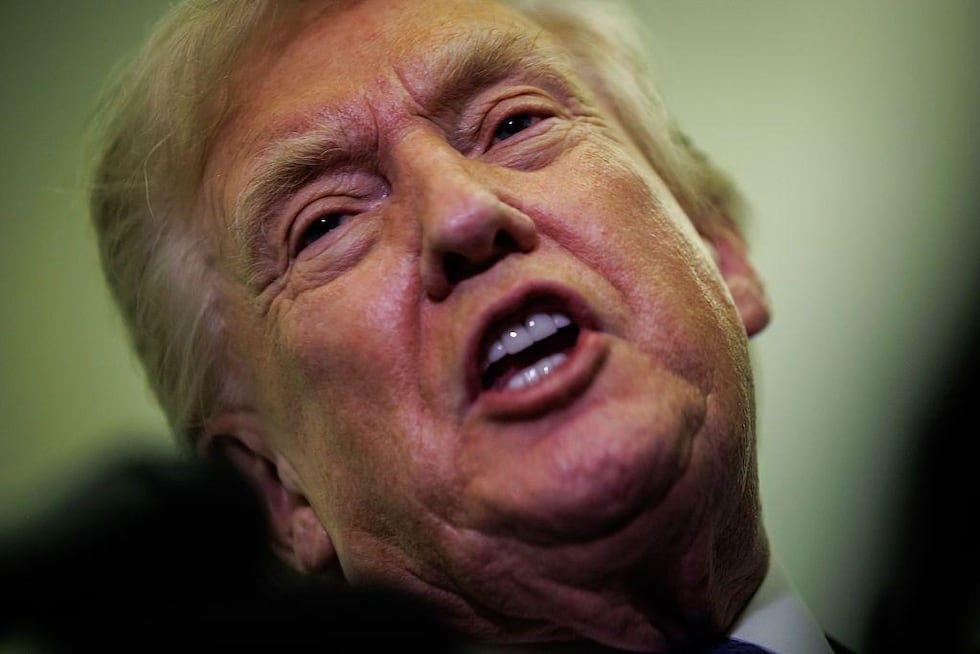 Trump ha señalado que los ataques contra Irán continuarán hasta que la nación islámica se rinda o colapse.