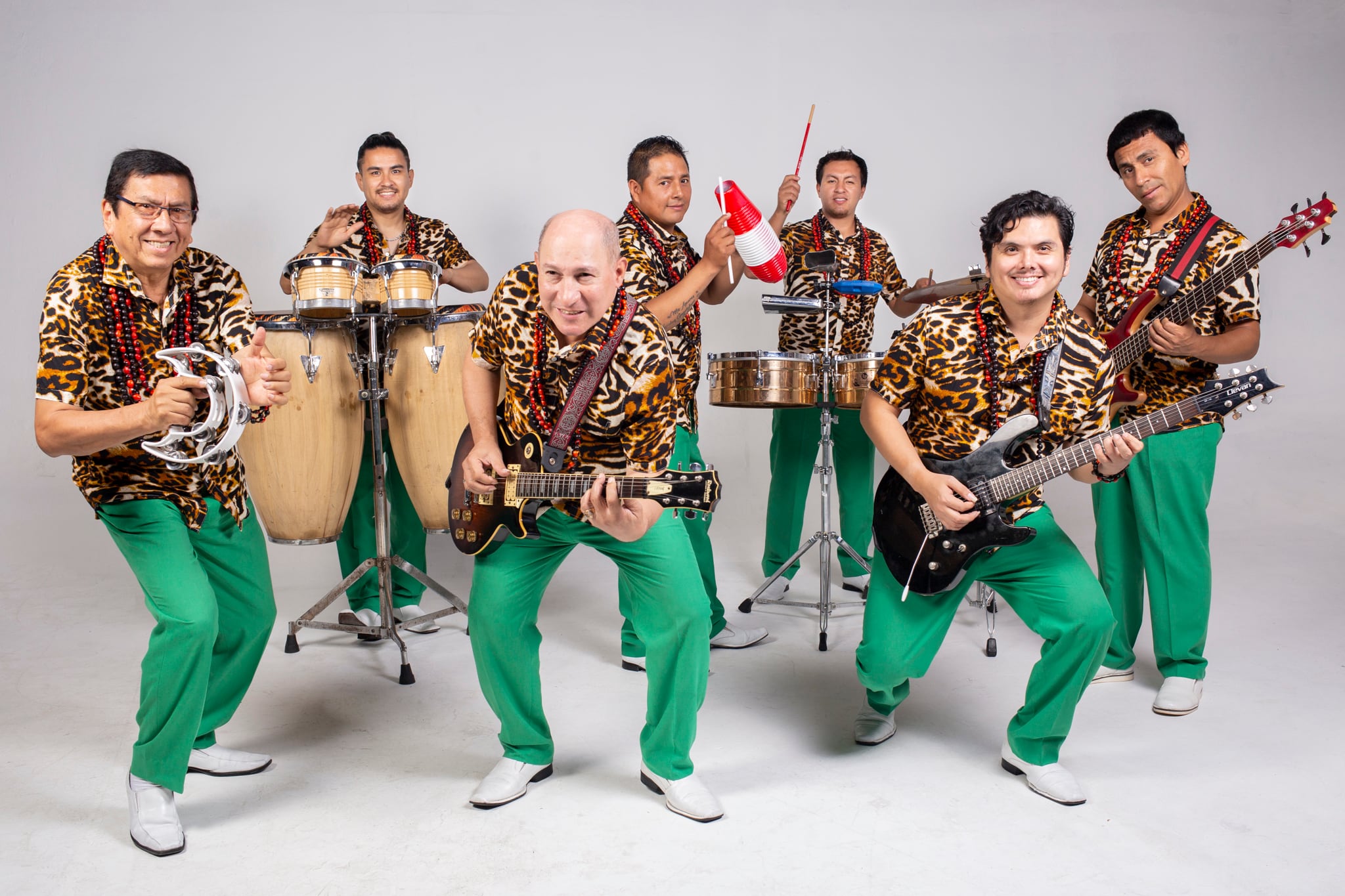 Los Mirlos lanzaron cerca de 30 álbumes de estudio, entre LP y CD, contando con una enorme cantidad de temas no solo instrumentales, sino también canciones. (Foto: Jorge Rodríguez)