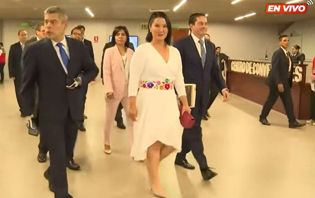La candidata presidencial de Fuerza Popular, Keiko Fujimori, en el momento de su llegada al Centro de Convenciones de Lima | Captura de video / JNE