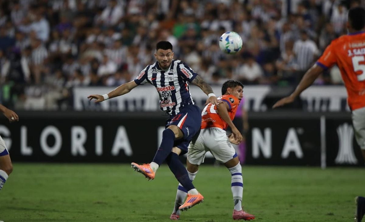 Alianza necesita anotar dos goles para ganar la serie y acceder a la fase 2 de la Libertadores | Foto: Giancarlo Ávila/@photo.gec