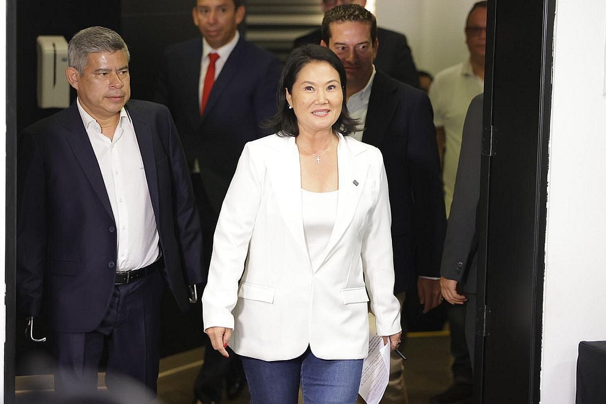 Keiko Fujimori se pronunció tras el conteo rápido de Datum Internacional al 100%