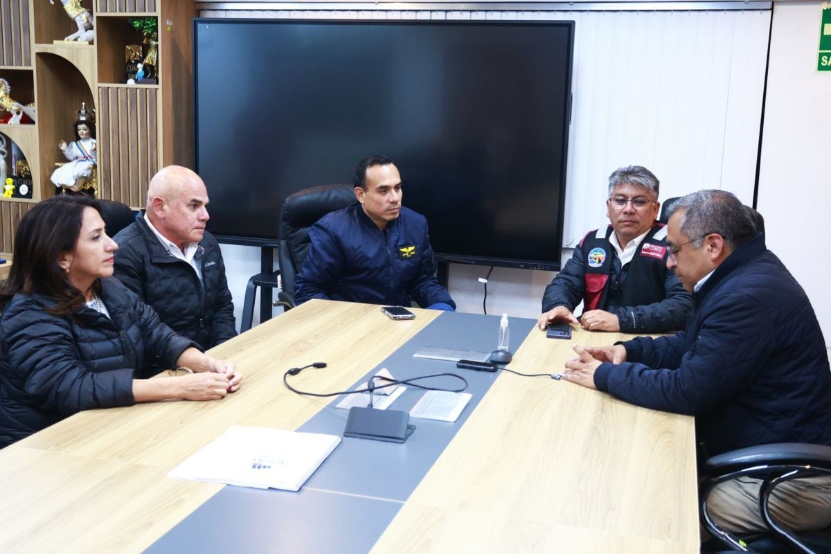 Imagen de la reunión del presidente Jerí y ministros con autoridades cusqueñas | Foto: Presidencia Perú