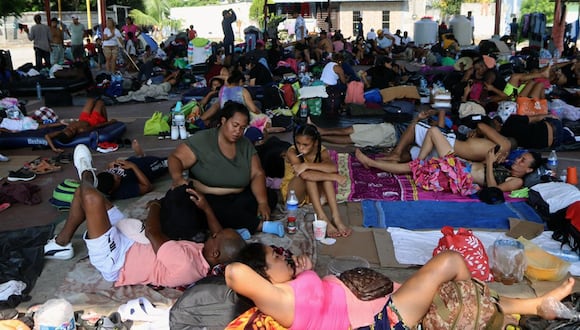 Imagen referencial: Migrantes en caravana hacia Estados Unidos preparan alimentos en un campamento improvisado, en el municipio de Mapastepec, estado de Chiapas (México) | Foto: EFE / Juan Manuel Blanco