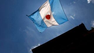 Bonos argentinos suben tras aumento de línea de crédito del FMI
