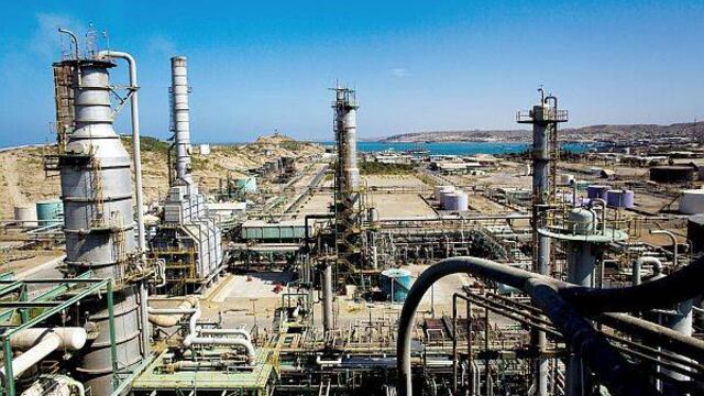 Modernización de la refinería de Talara por partes no es económicamente viable