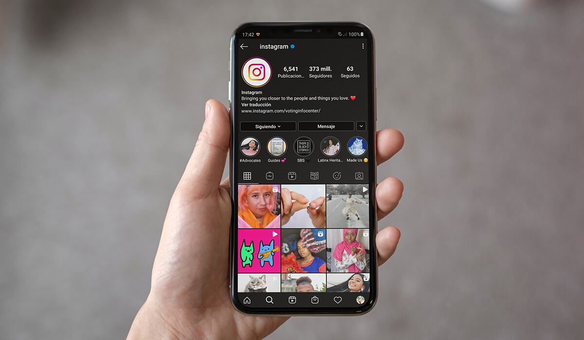 Mira este truco para que sepas quién está conectado en Instagram ahora mismo. (Foto: Mock up)