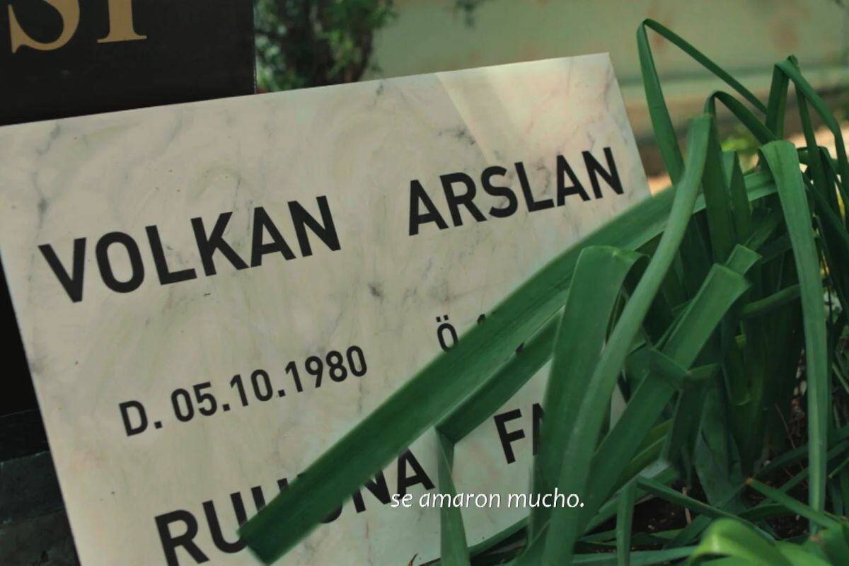 El nicho de Volkan, en el último caoítulo de "Infiel" (Foto: Med Yapım)