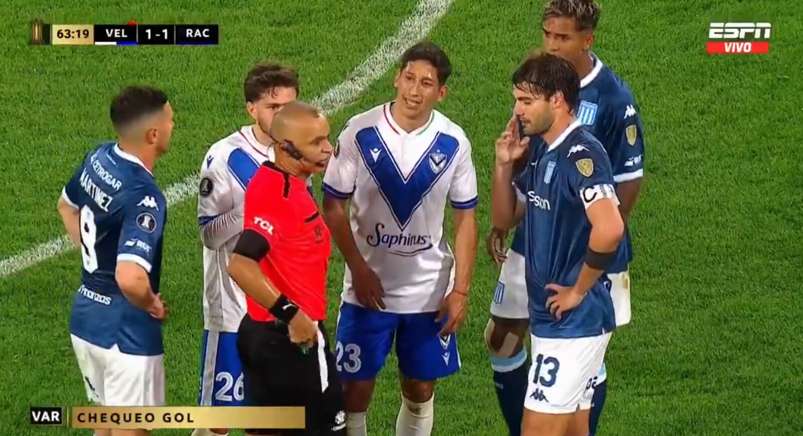 ¡No hay empate en la Libertadores! El gol de Vélez que el VAR anuló | VIDEO
