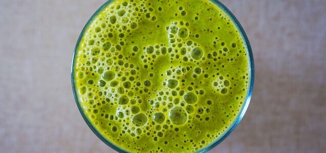 Qué pasa en mi cuerpo si bebo jugo verde todos los días