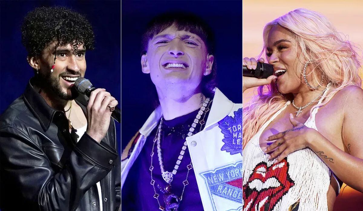 La colombiana Karol G lidera la lista de nominados con 17 menciones y los artistas Bad Bunny, de Puerto Rico, y Peso Pluma, de México, con 15 nominaciones cada uno. (Foto: AP)