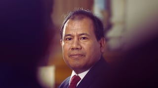 ‘Mochasueldos’: Edgar Tello es acusado de recortar sueldos para fiesta, gigantografías y hasta tarjetas de presentación