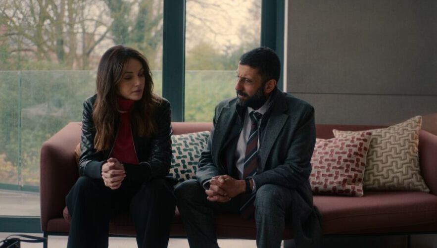 El detective Sami Kierce intenta resolver el caso de la muerte de Joe en "Fool Me Once" (Foto: Quay Street Productions)