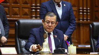 Eduardo Salhuana: bancada de APP mantiene respaldo al presidente del Congreso pese a nexo con clan de oro ilegal