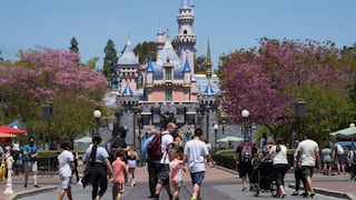 Disneyland reabre sus puertas tras más de un año cerrado en California | FOTOS